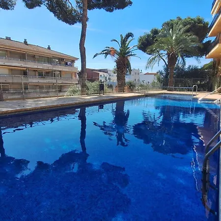 La Font Lovely Lestartit 400 Meter From The Apartament L'Estartit