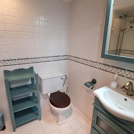 La Font Lovely Lestartit 400 Meter From The Apartament L'Estartit