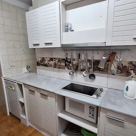 La Font Lovely Lestartit 400 Meter From The Apartament L'Estartit