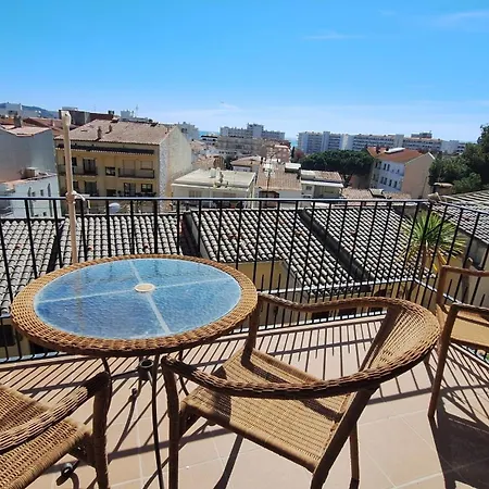 Apartament La Font Lovely Lestartit 400 Meter From The